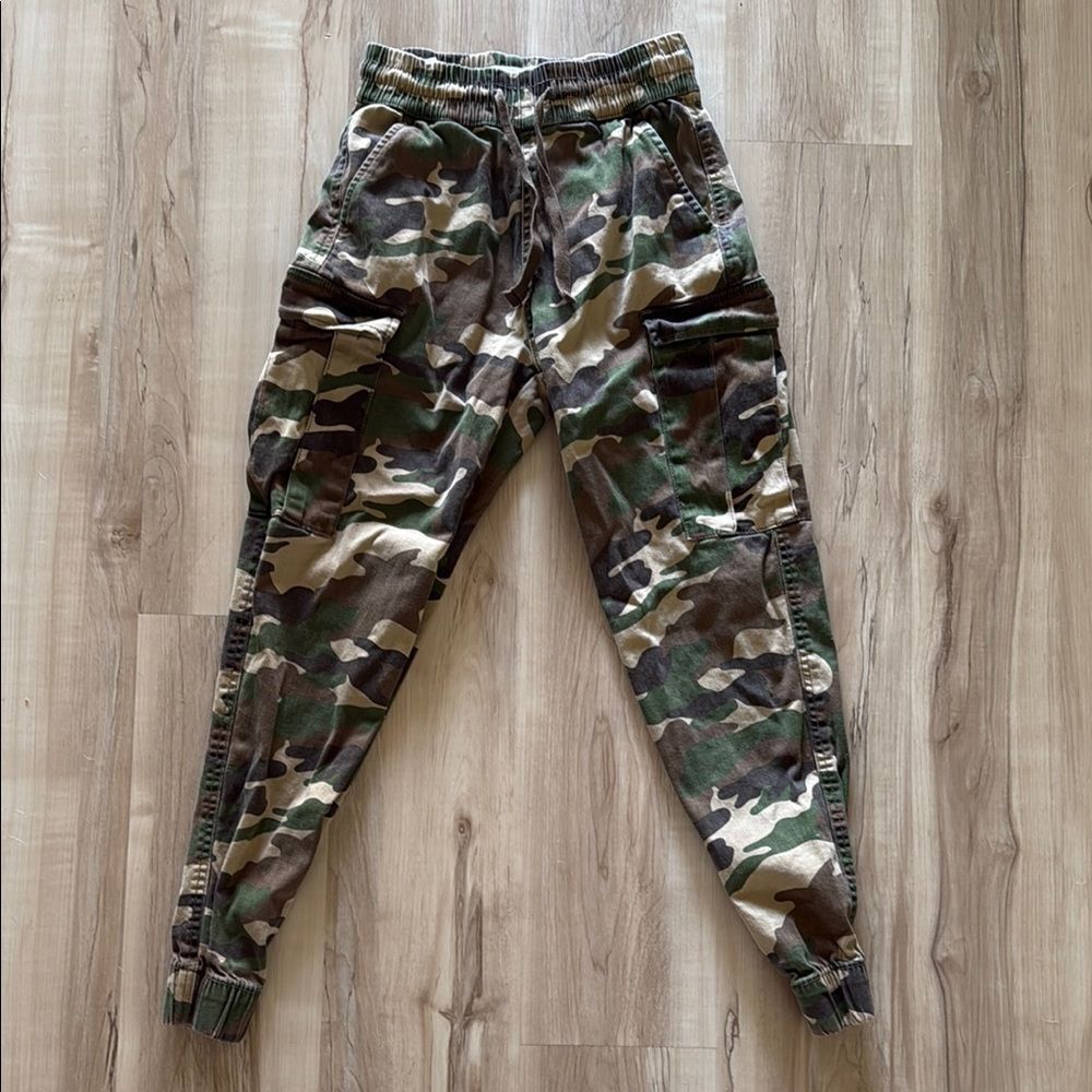 Refuge Green and Brown Jogger Track Pants